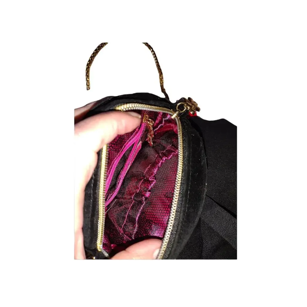 Betsey Johnson Black Velvet Rosette Mini crossbody bag - Picture 3 of 5